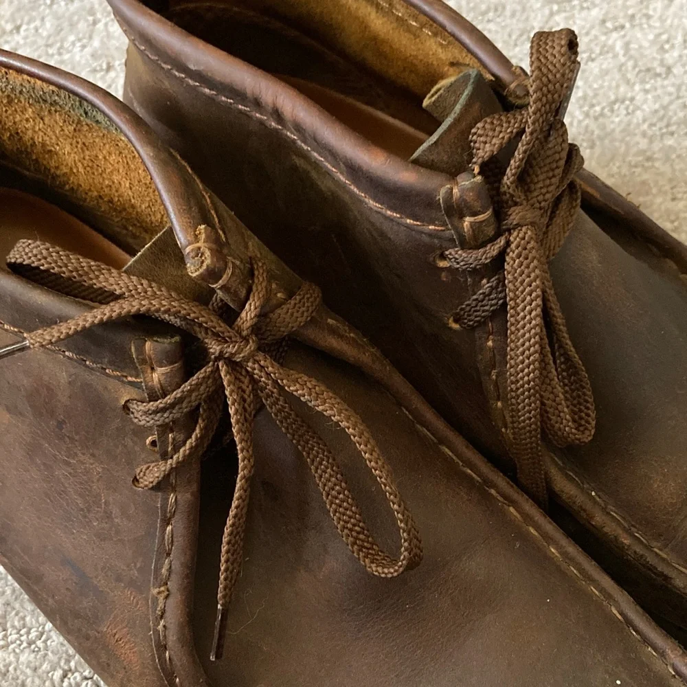 Clarks Original Wallabee leather chukka boots, Men's 10.